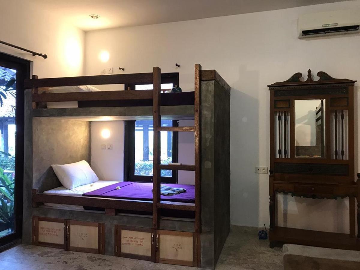 Ngeluwungan Boutique Hostel Canggu Kültér fotó