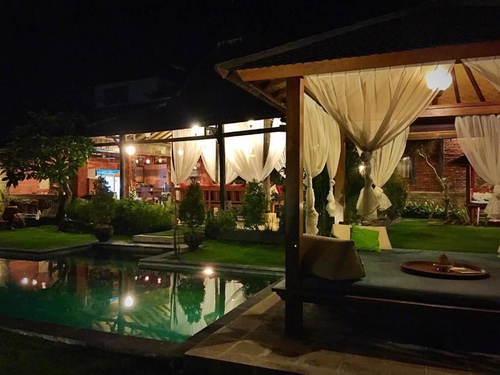 Ngeluwungan Boutique Hostel Canggu Kültér fotó